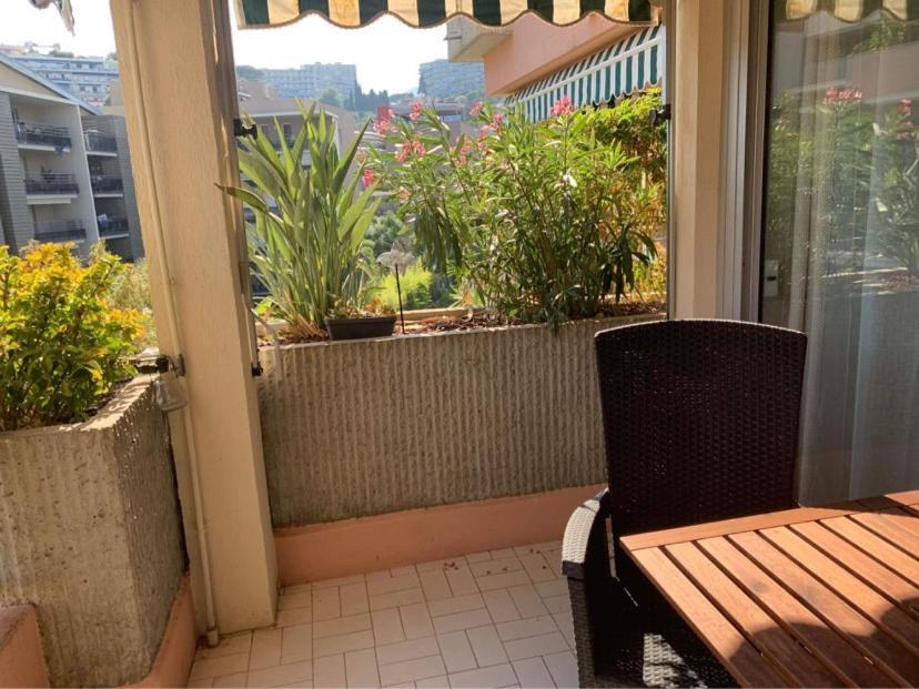 Appartement T2 En Bord De Mer Roquebrune-Cap-Martin Exterior photo